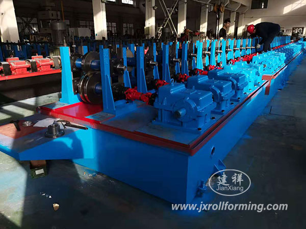 Unistrut Seismic Bracing Roll Forming Machine in installation for Thailand customer