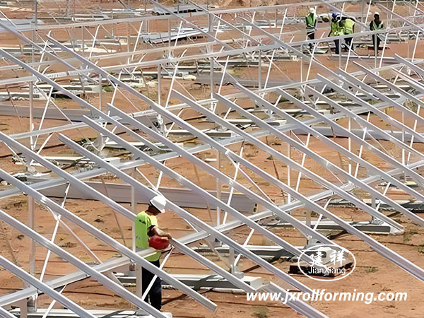 How to select solar strut channel/ photovoltaic bracket？