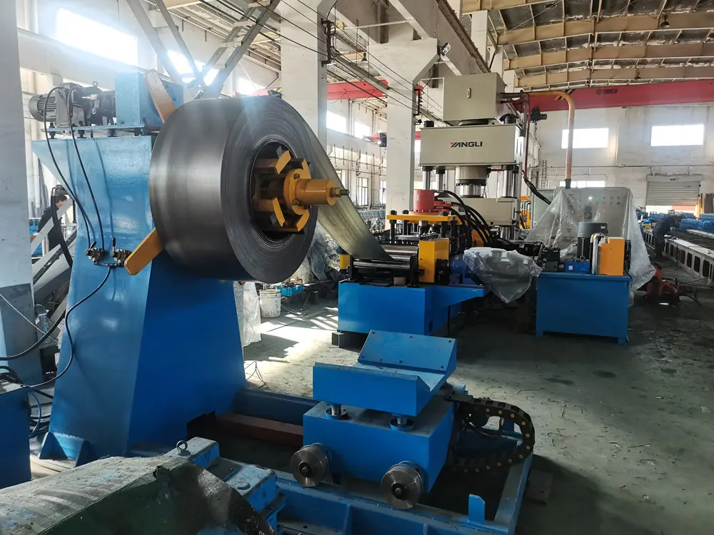 Highway Guardrail Roll Forming Machine decoiler